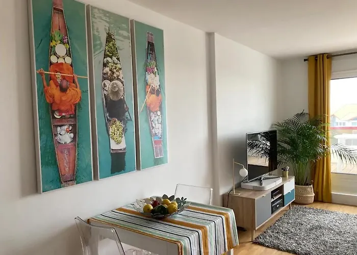 Milady Ocean View Apartament